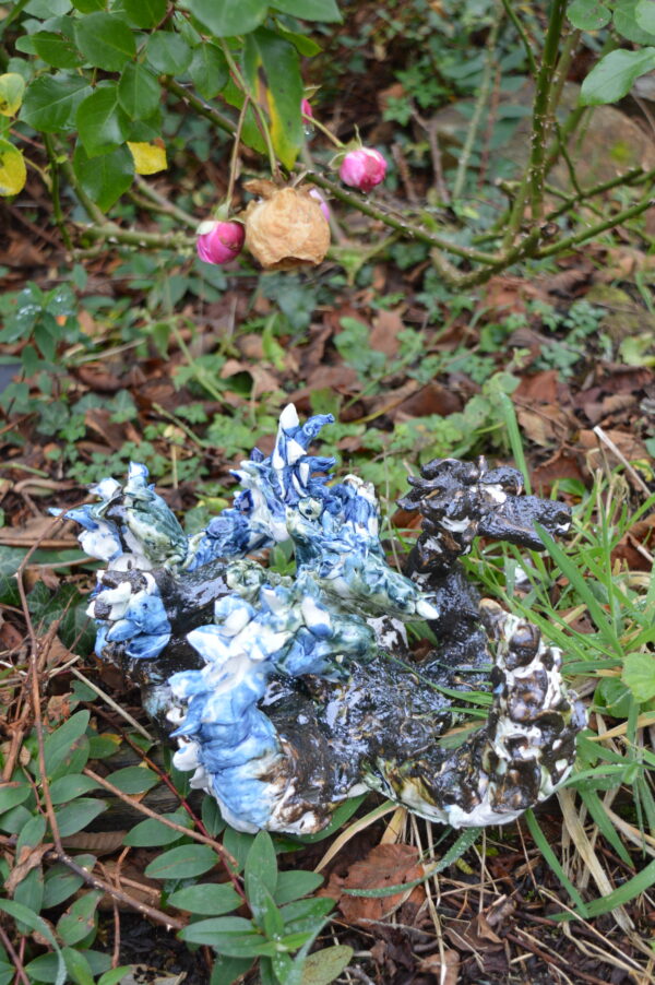 Hydre de l'herne en porcelaine  emaillé – Image 3